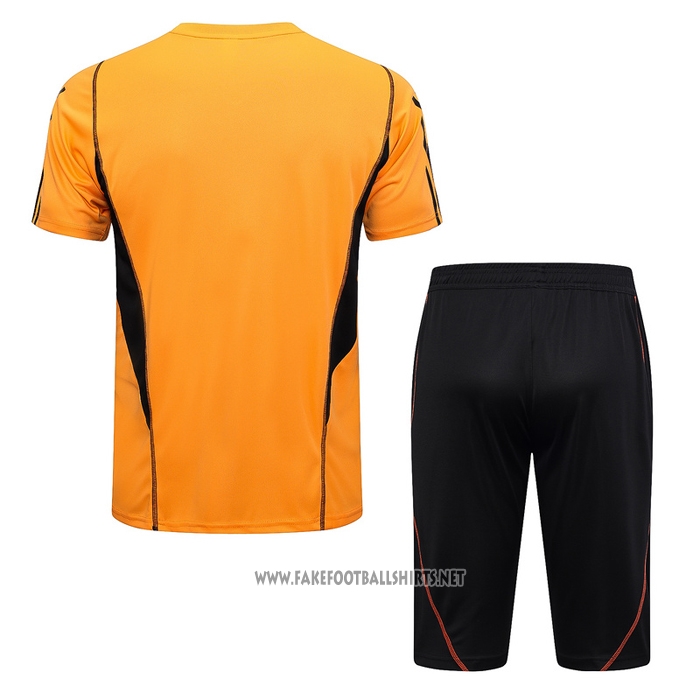 Tracksuit
 SC Internacional Short Sleeve
 2023-2024 Orange
 - Shorts
